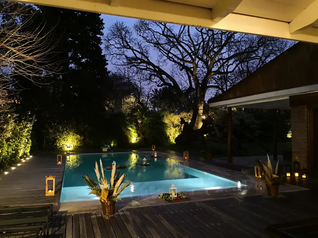 Espacio Pileta decoiluminada