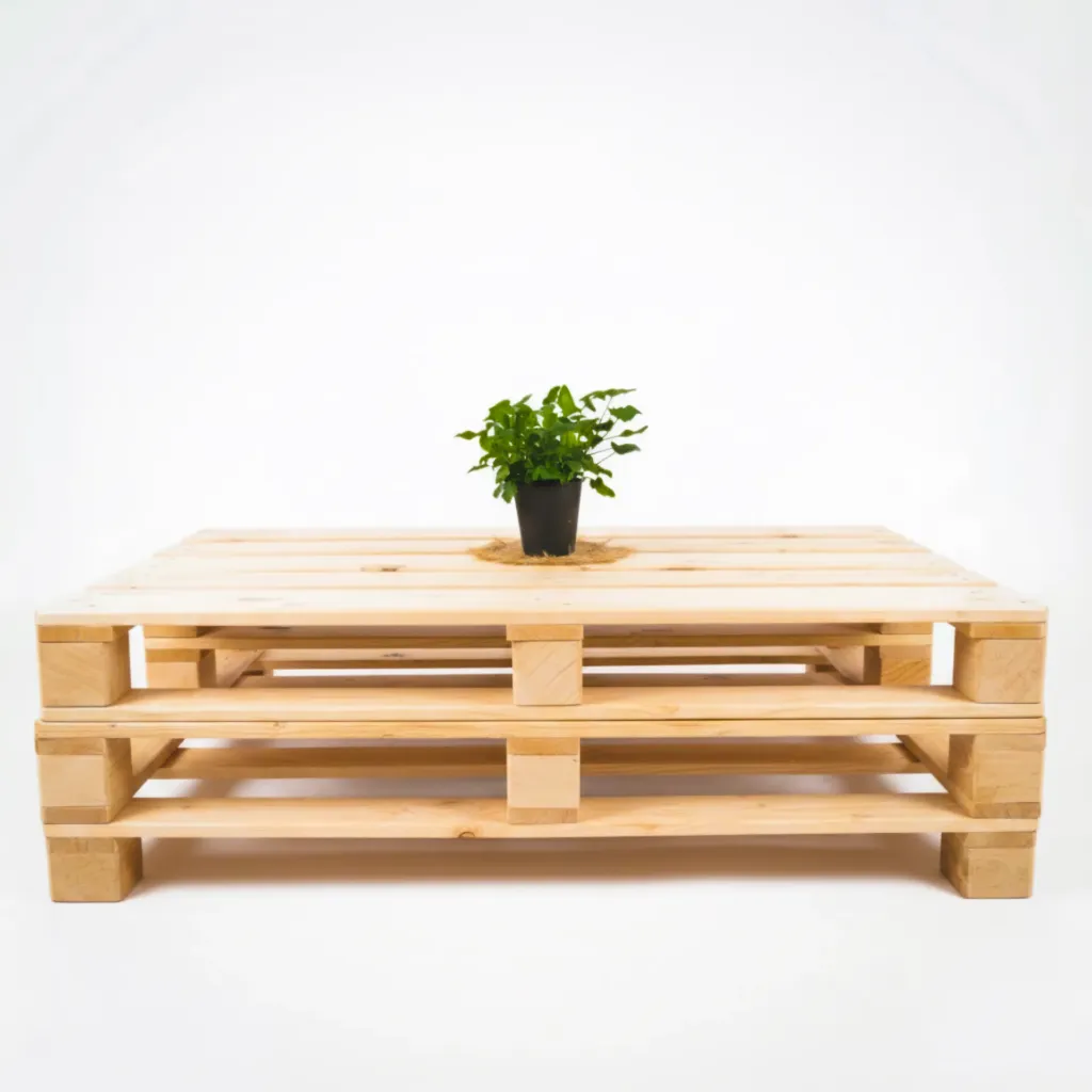 Mesa baja rústica reciclada clara