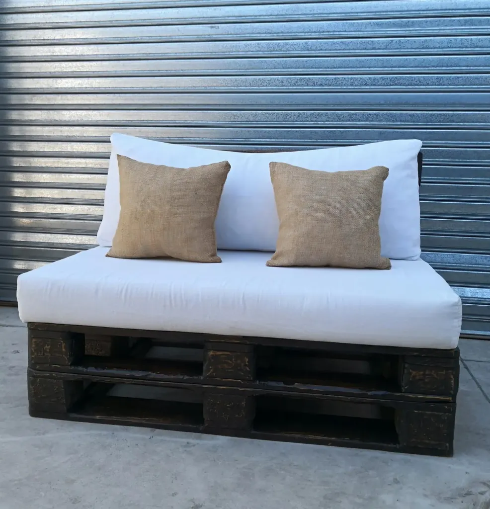 Sillón Rústico con Respaldo